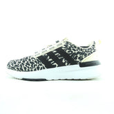 ADIDAS RACER TR21