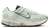 Zoom Vomero 5 Light Silver Chrome (Women's)