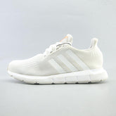 ADIDAS SWIFT RUN X