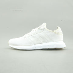 ADIDAS SWIFT RUN X