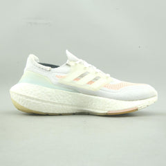 ADIDAS ULTRA BOOST 21