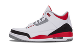 3 Retro "Fire Red" 136064 120