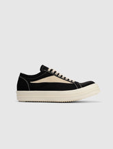 VINTAGE SNEAKERS
