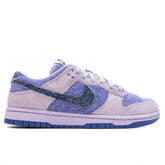 Dunk Low Women's - Hydrangeas/Deep Royal Blue