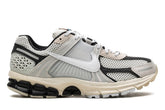 Vomero 5 Supersonic Light Bone Black