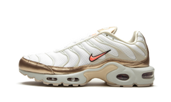AIR MAX PLUS WMNS "Metallic Rose Gold" CJ9980 100