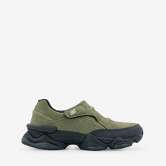 8040 Dark Peridot | Phantom Black