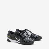 Total 90 SP Black | White | Metallic Silver