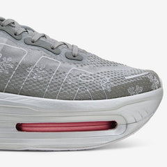 Women's Vomero Premium Geyser Grey | Metallic Silver