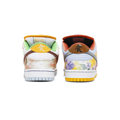 SB Dunk Low 'Street Hawker