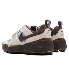 Travis Scott Zoom Field Jaxx - Leche Blue/Baroque Brown/Pale Ivory