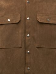 OUTERSHIRT