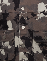 STAR CAMO JACKET