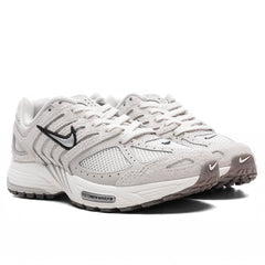Women's Air Pegasus 2005 - Phantom/Metallic Silver/Light Bone/Black
