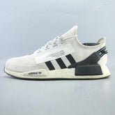 ADIDAS NMD R1 V2