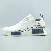 ADIDAS YOUTH 5.5 NMD R1