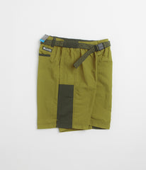 Columbia Sequoia Grove Woven 9" Shorts - Mossy Green / Greenscape