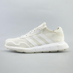 ADIDAS SWIFT RUN X