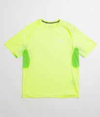 Nike ACG Solar Chase T-Shirt - Volt Ice / Mean Green / Summit White