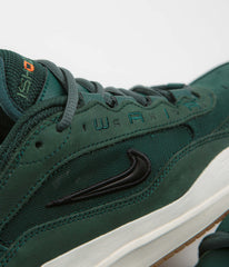 Nike SB Orange Label Air Max Ishod Shoes - Deep Fir / Black - Fir - Sail