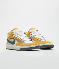 Nike SB React Leo Shoes - University Gold / Dark Grey