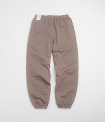 Nike Solo Swoosh Cuffed Sweatpants - Mink Brown / Mink Brown / White