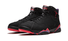 7 Retro "Raptor" 304775 018