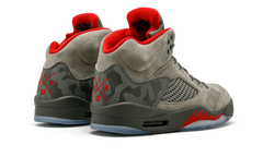5 Retro "Camo" 136027 051