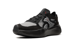 Delta 3 Low "Black Anthracite" DN2647 060