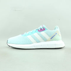 ADIDAS  SWIFT RUN RF