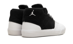 Series Mid "Black/White/University Red" DA8026 061