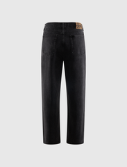 NEW CLASSIC JEAN DENIM