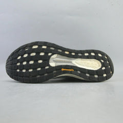 ADIDAS ADIZERO TEMPO 9