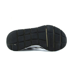 ADIDAS  SWIFT RUN