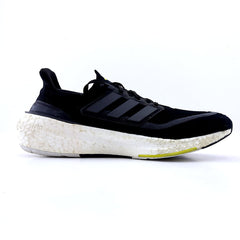 ADIDAS  ULTRABOOST LIGHT