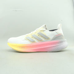 ADIDAS  ULTRABOOST 5