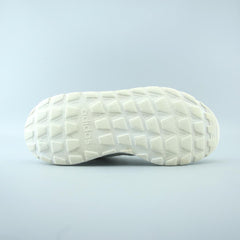 ADIDAS  QUESTAR FLOW