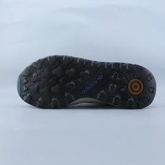 ADIDAS  ULTRA TECH