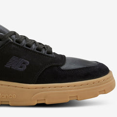 UADWKKB Black | Chipmunk | Gum