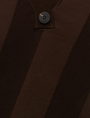 LE POLO MAILLE BERLINGOT