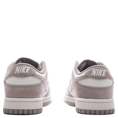 Women's Dunk Low - Sail/Malt/Metallic Gold