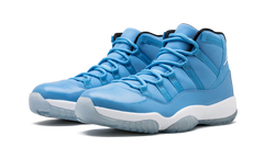 11 Retro "Pantone" 689479 405