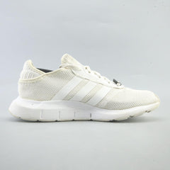 ADIDAS  SWIFT RUN X