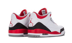 3 Retro "Fire Red" 136064 120
