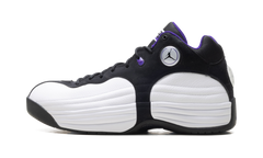 Jumpman Team "White/Field Purple" CV8926 105