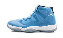 11 Retro "Pantone" 689479 405