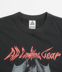 Nike ACG Camp Bats T-Shirt - Black