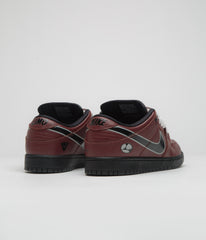 Nike SB x Limosine Skateboards Dunk Low Pro Shoes - Dark Pony / Black - Silver - White