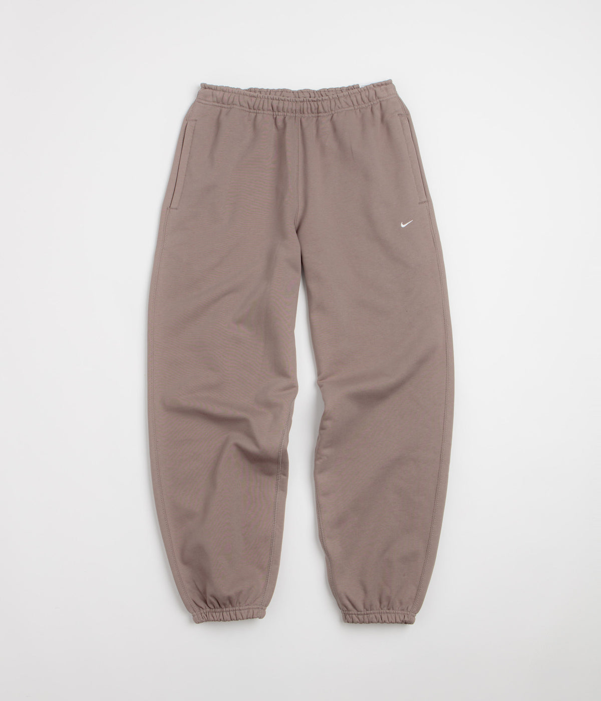 Nike Solo Swoosh Cuffed Sweatpants - Mink Brown / Mink Brown / White