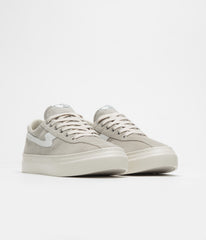 Stepney Workers Club Dellow S-Strike Cup Shoes - Light Grey / White